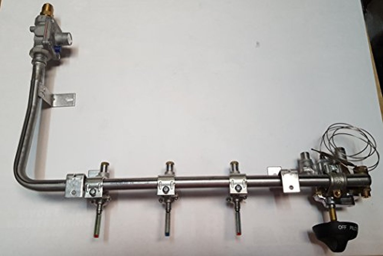 will the 521103 manifold fit a srna3sbbe 17 inch range?